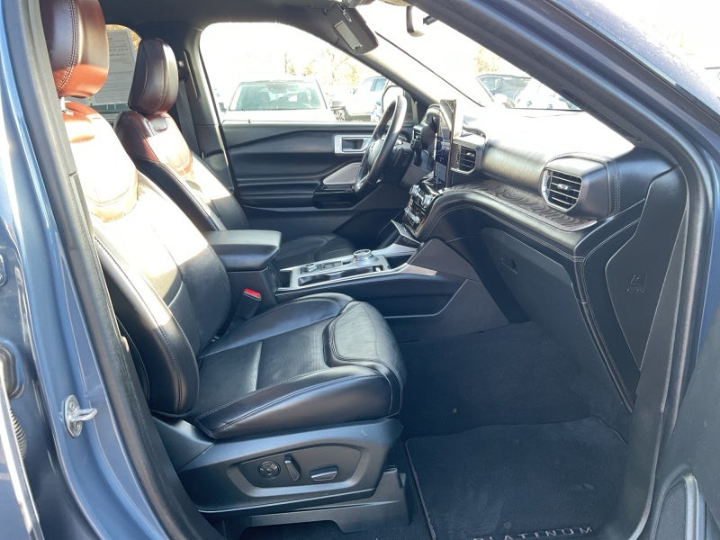 2021 Ford Explorer Platinum