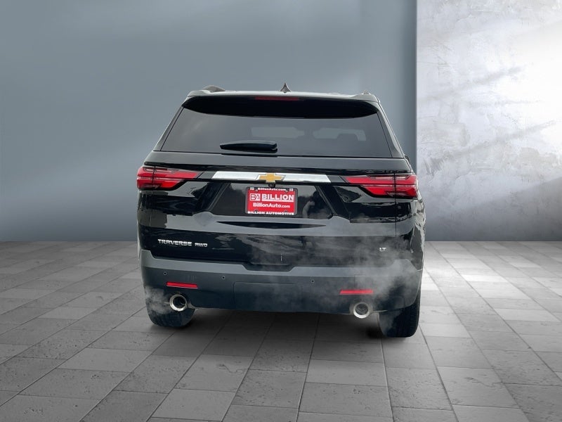 2022 Chevrolet Traverse LT Leather