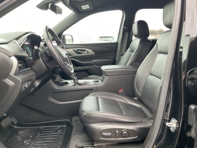 2022 Chevrolet Traverse LT Leather