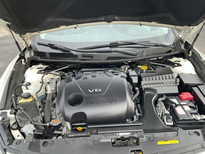 2023 Nissan Maxima SL