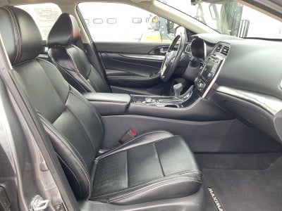 2023 Nissan Maxima SL