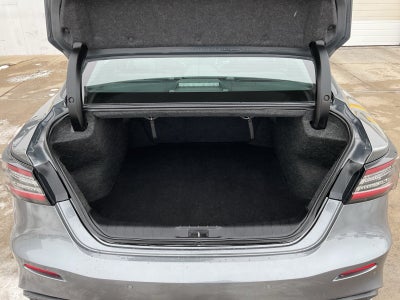 2023 Nissan Maxima SL