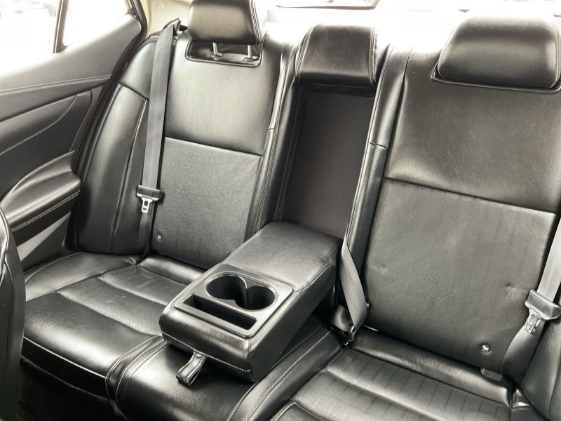 2023 Nissan Maxima SL