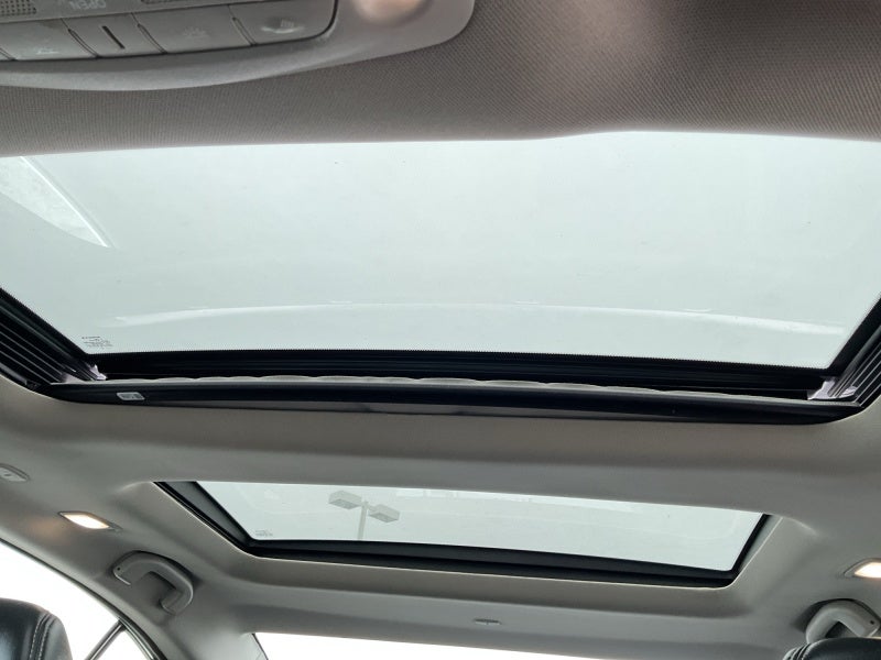 2023 Nissan Maxima SL