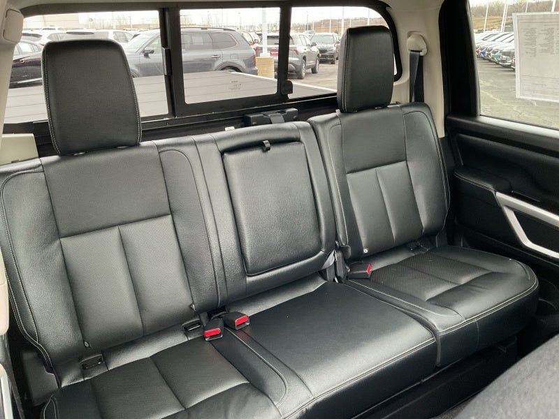 2021 Nissan Titan SL