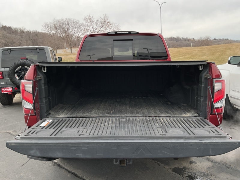 2021 Nissan Titan SL
