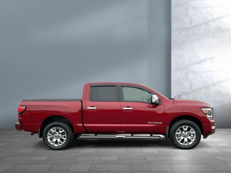 2021 Nissan Titan SL