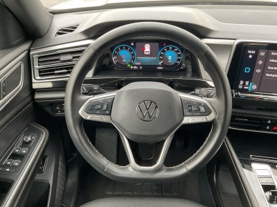 2025 Volkswagen Atlas Cross Sport 2.0T SE w/Technology