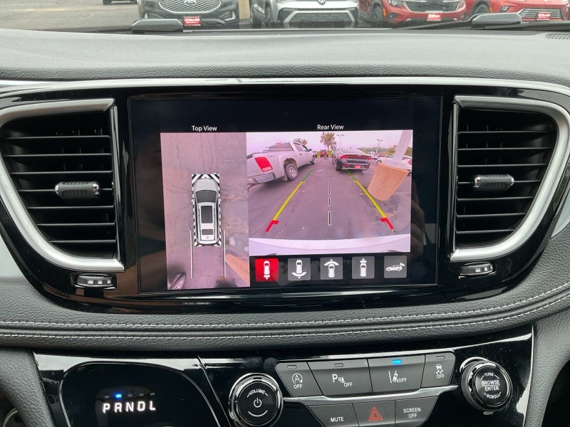 2026 Chrysler Pacifica Limited