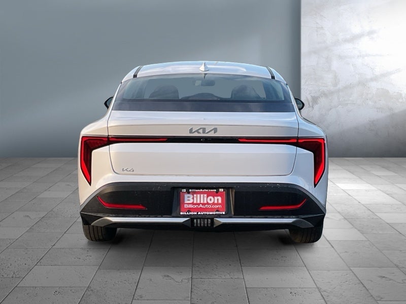 2026 Kia K4 LX