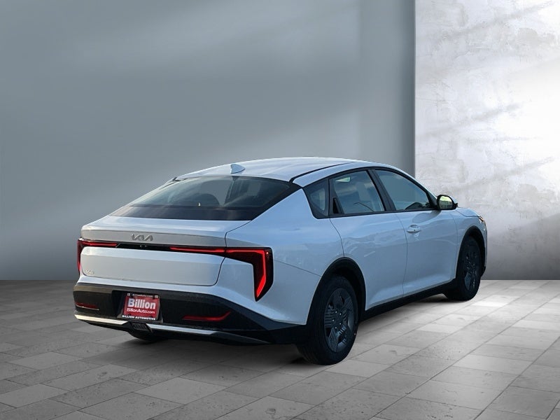 2026 Kia K4 LX