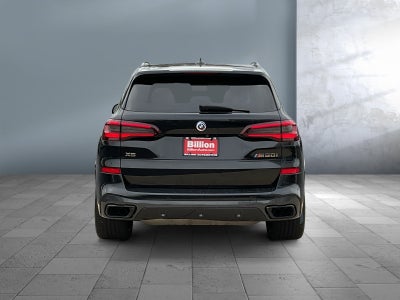 2023 BMW X5 M50i