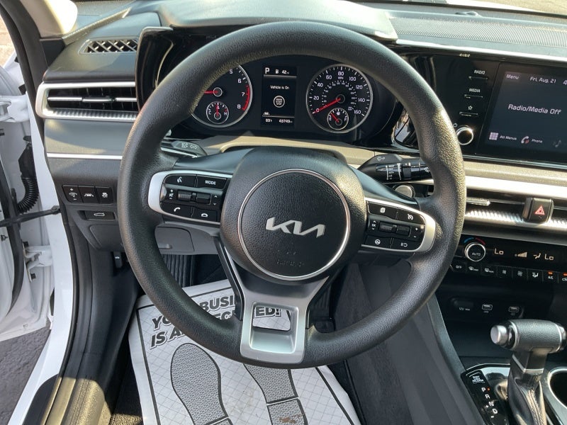 2023 Kia K5 LXS