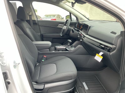2027 Kia Sportage LX