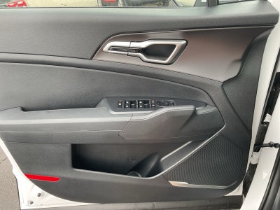 2027 Kia Sportage LX
