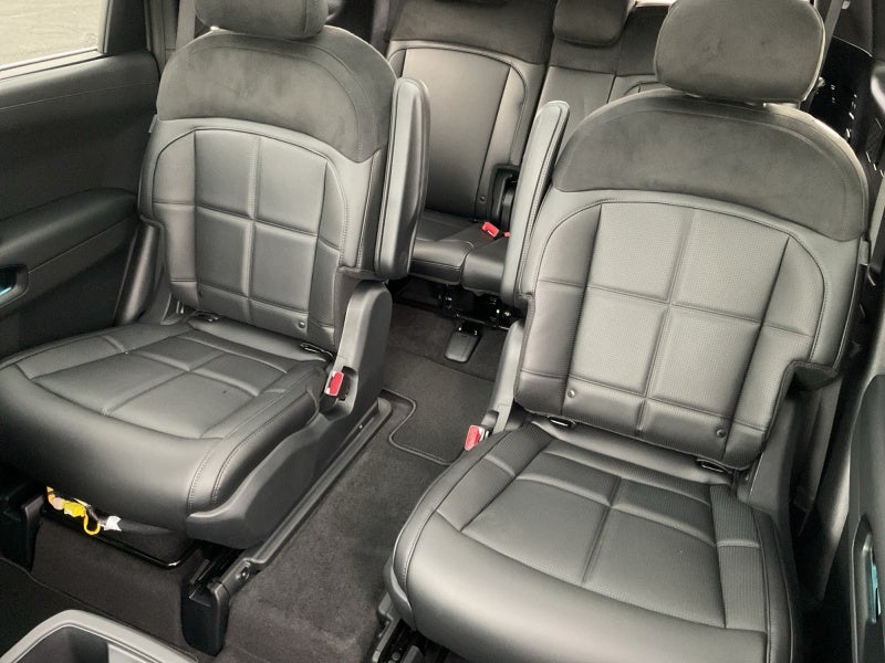 2027 Kia Telluride Hybrid Base