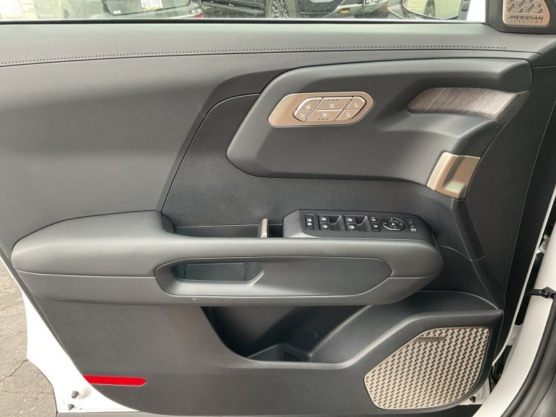 2027 Kia Telluride Hybrid Base