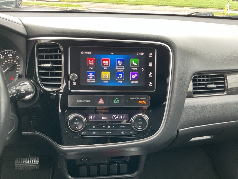 2017 Mitsubishi Outlander SEL