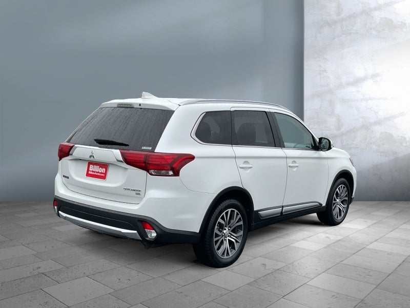 2017 Mitsubishi Outlander SEL