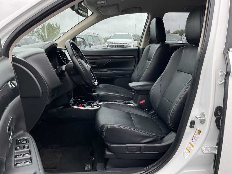 2017 Mitsubishi Outlander SEL
