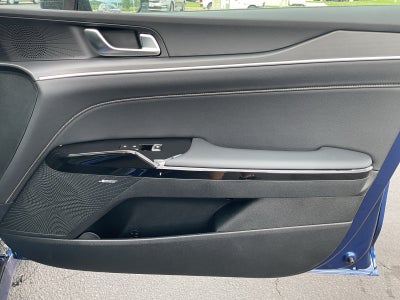 2026 Kia K5 Base