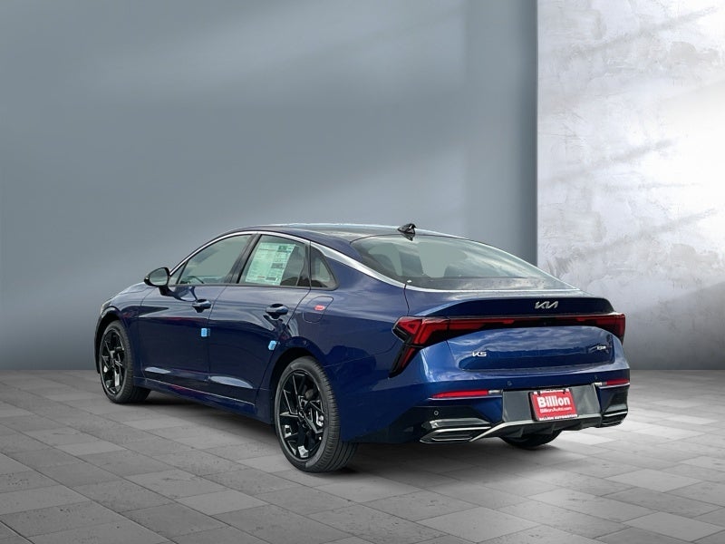 2026 Kia K5 Base