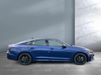 2026 Kia K5 Base