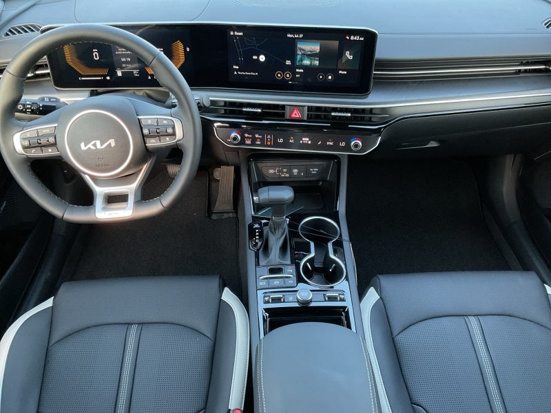 2026 Kia K5 Base