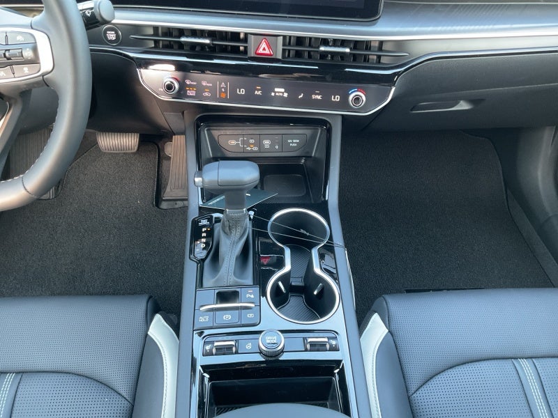 2026 Kia K5 Base