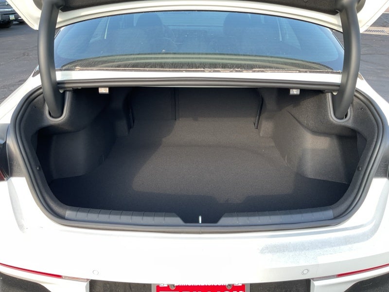 2026 Kia K5 Base