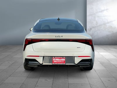 2026 Kia K5 Base