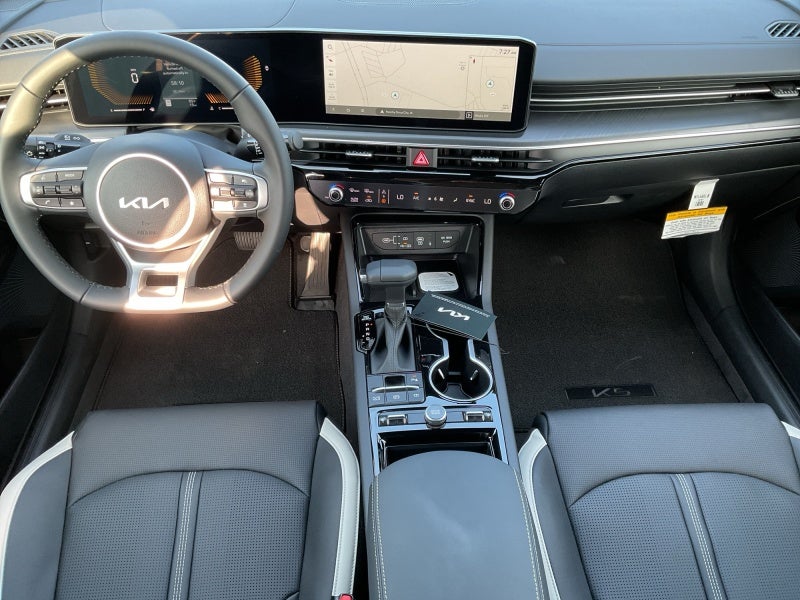2026 Kia K5 Base