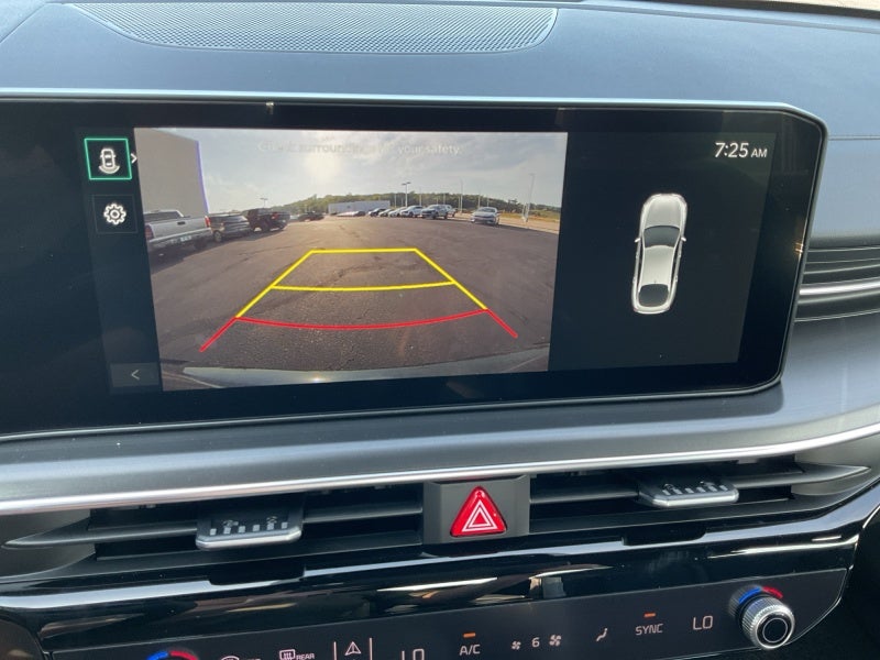 2026 Kia K5 Base