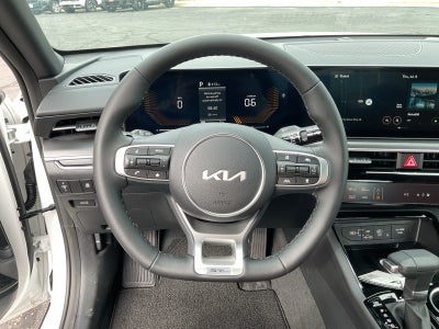 2026 Kia K5 Base