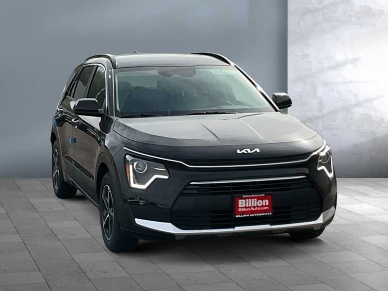 2025 Kia Niro LX