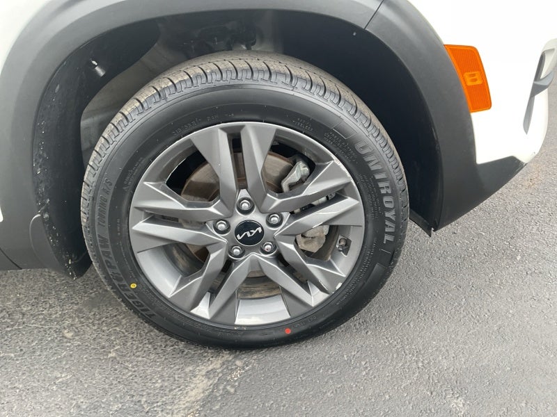 2023 Kia Seltos S