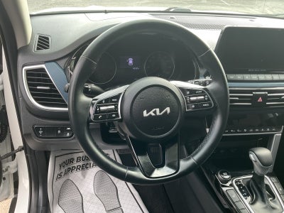 2023 Kia Seltos S