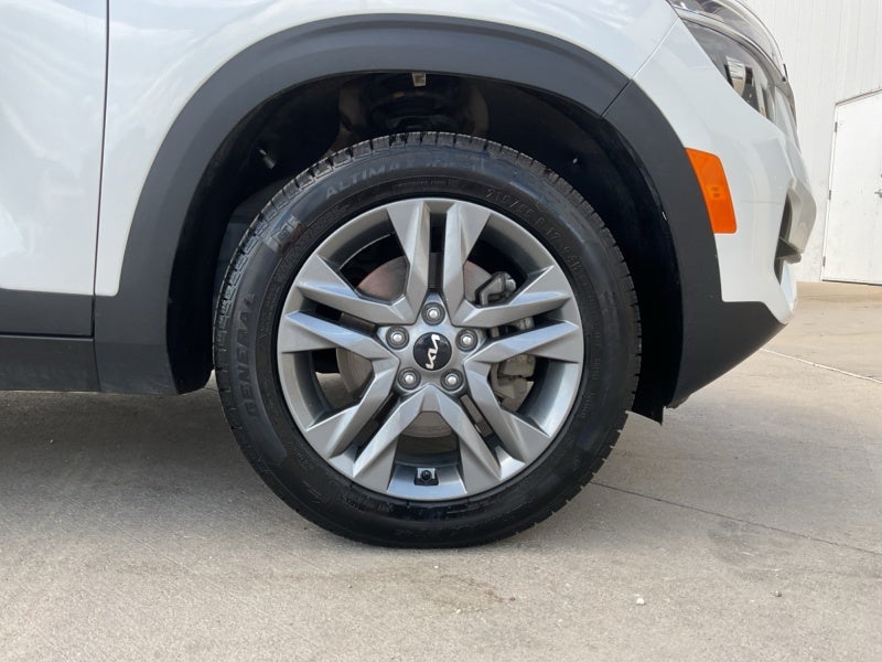 2023 Kia Seltos S