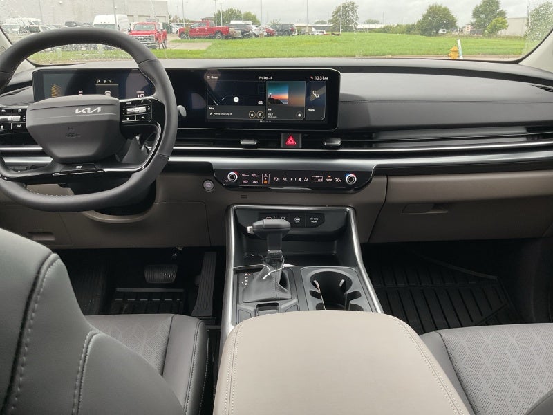 2027 Kia Carnival LXS