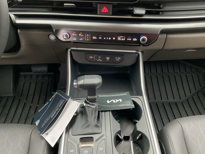 2026 Kia Carnival LXS