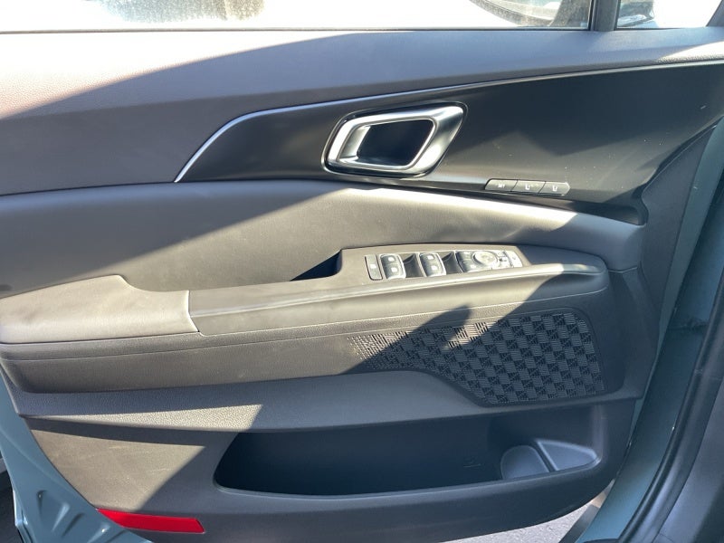 2027 Kia Carnival EX
