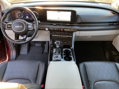 2023 Kia Carnival SX