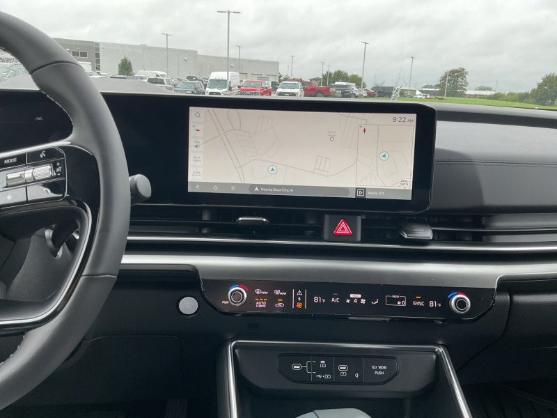 2027 Kia Carnival SX Prestige