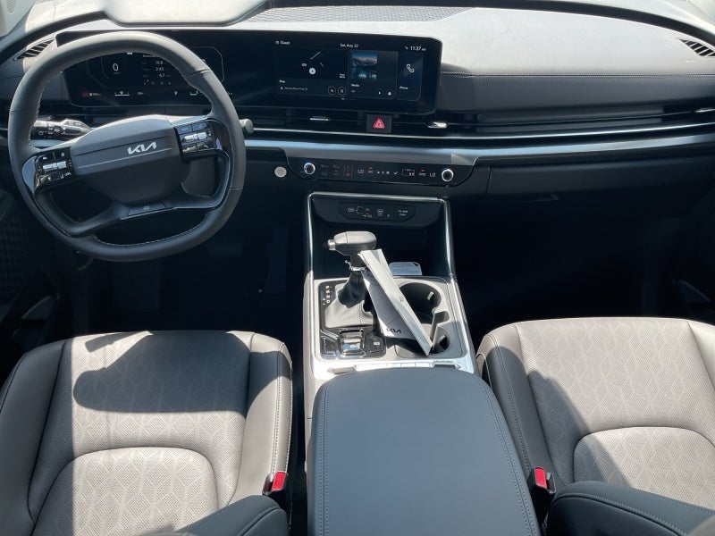 2027 Kia Carnival SX