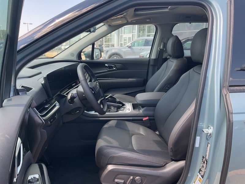 2027 Kia Carnival SX