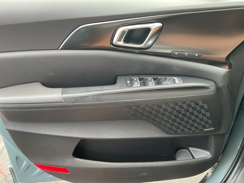 2027 Kia Carnival SX Prestige