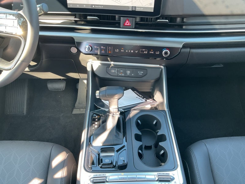 2027 Kia Carnival SX