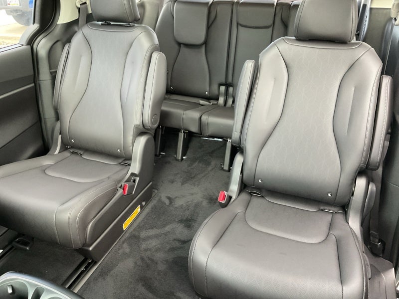 2027 Kia Carnival Hybrid SX