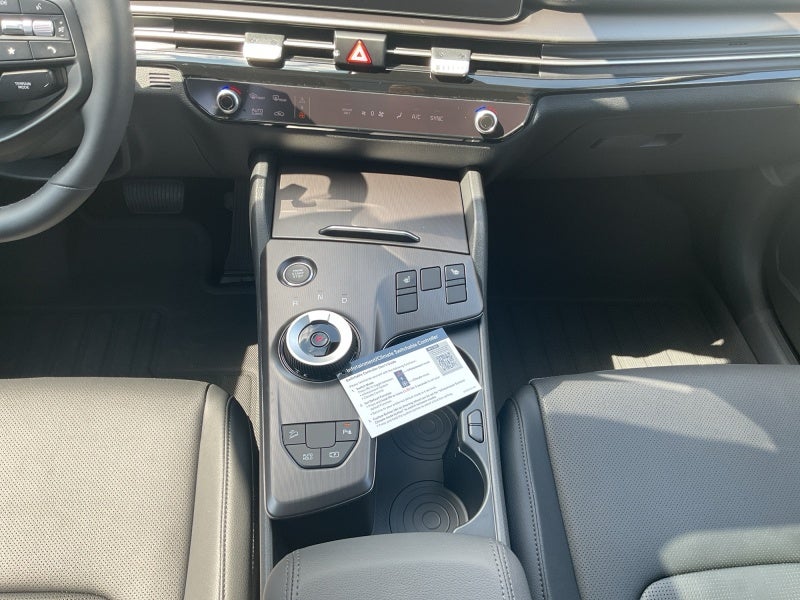 2026 Kia Sportage Hybrid Base