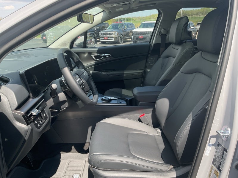 2026 Kia Sportage Hybrid Base